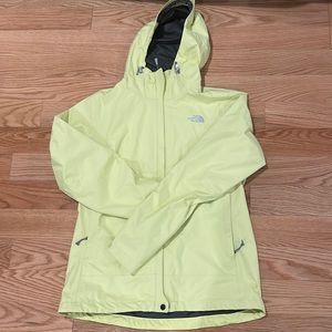 The North Face Size Medium Womens Rain Jacket